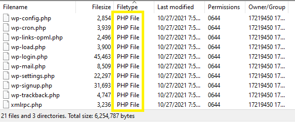daftar file inti WordPress dengan tipe file "file PHP" disorot