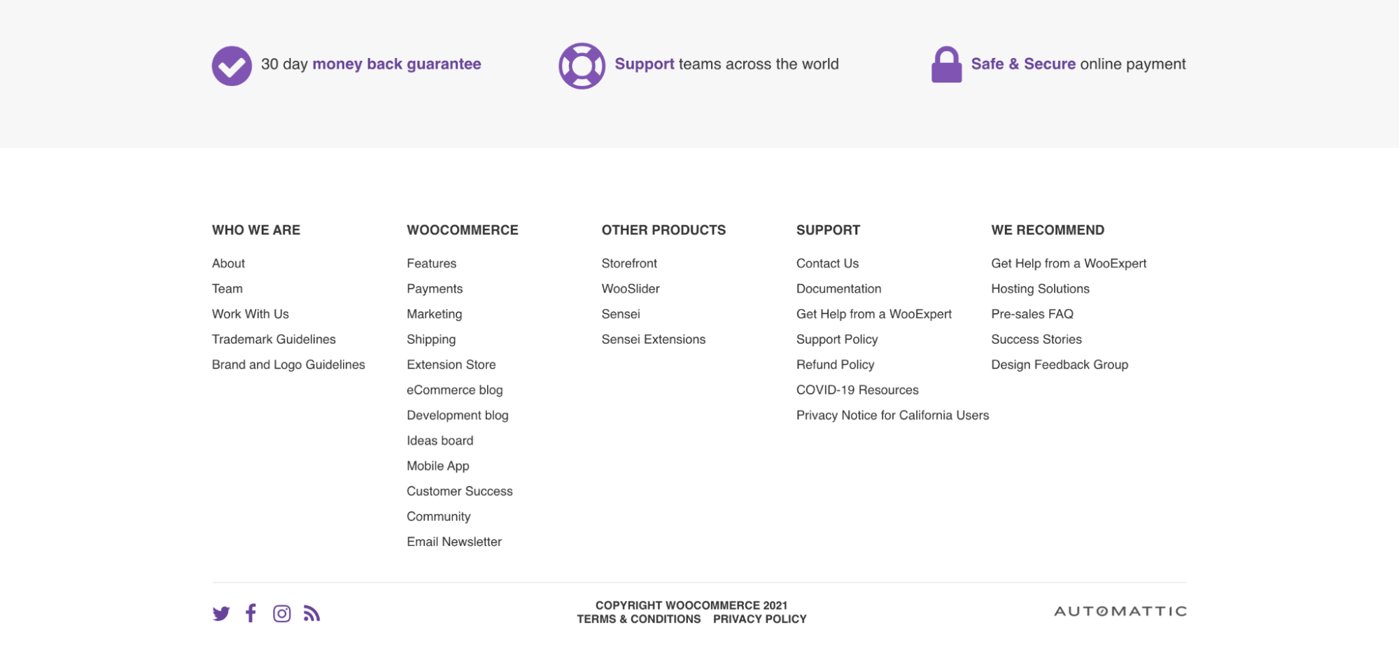 具有三個清晰區域的 WooCommerce 頁腳