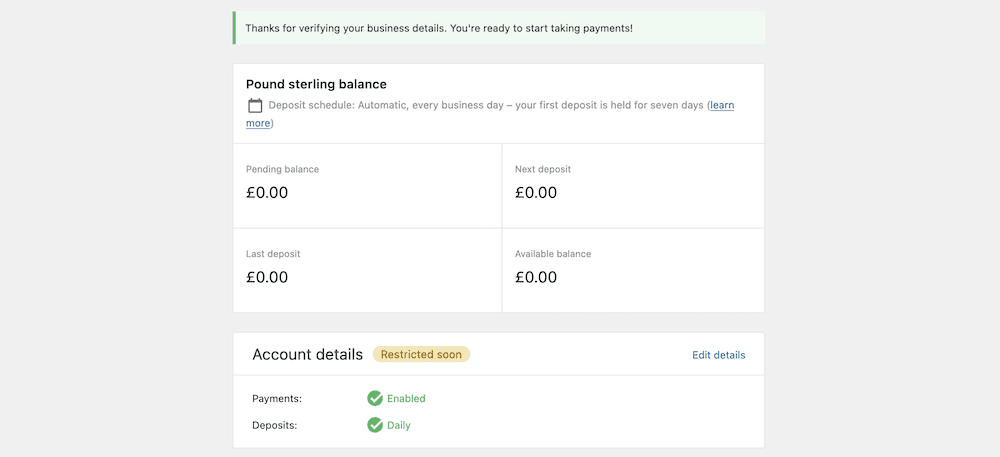WordPress içindeki ayrıntılı bakiye bilgilerini ve hesap durumu göstergelerini gösteren WooCommerce Ödemeler panosu.
