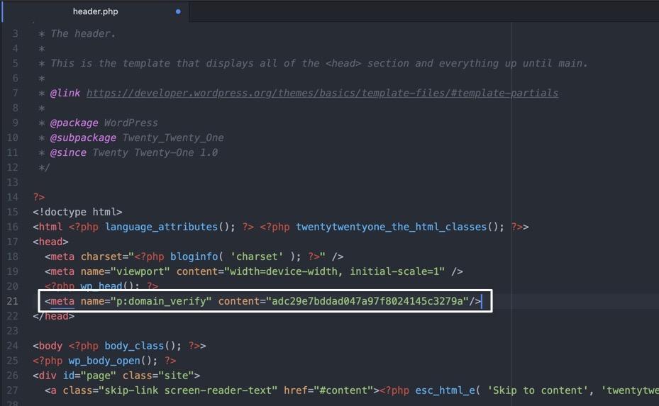 Вставьте тег HTML между элементами заголовка и сохраните файл.