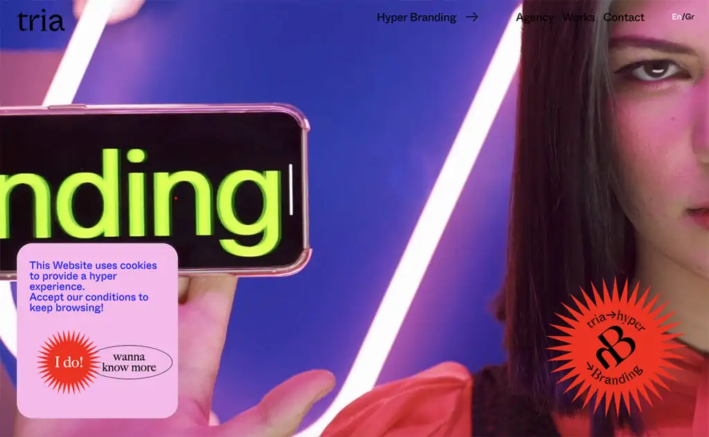 Tria — брендинговое агентство, специализирующееся на создании брендов, дизайне и рекламе, а также на гипербрендинге на всех платформах.