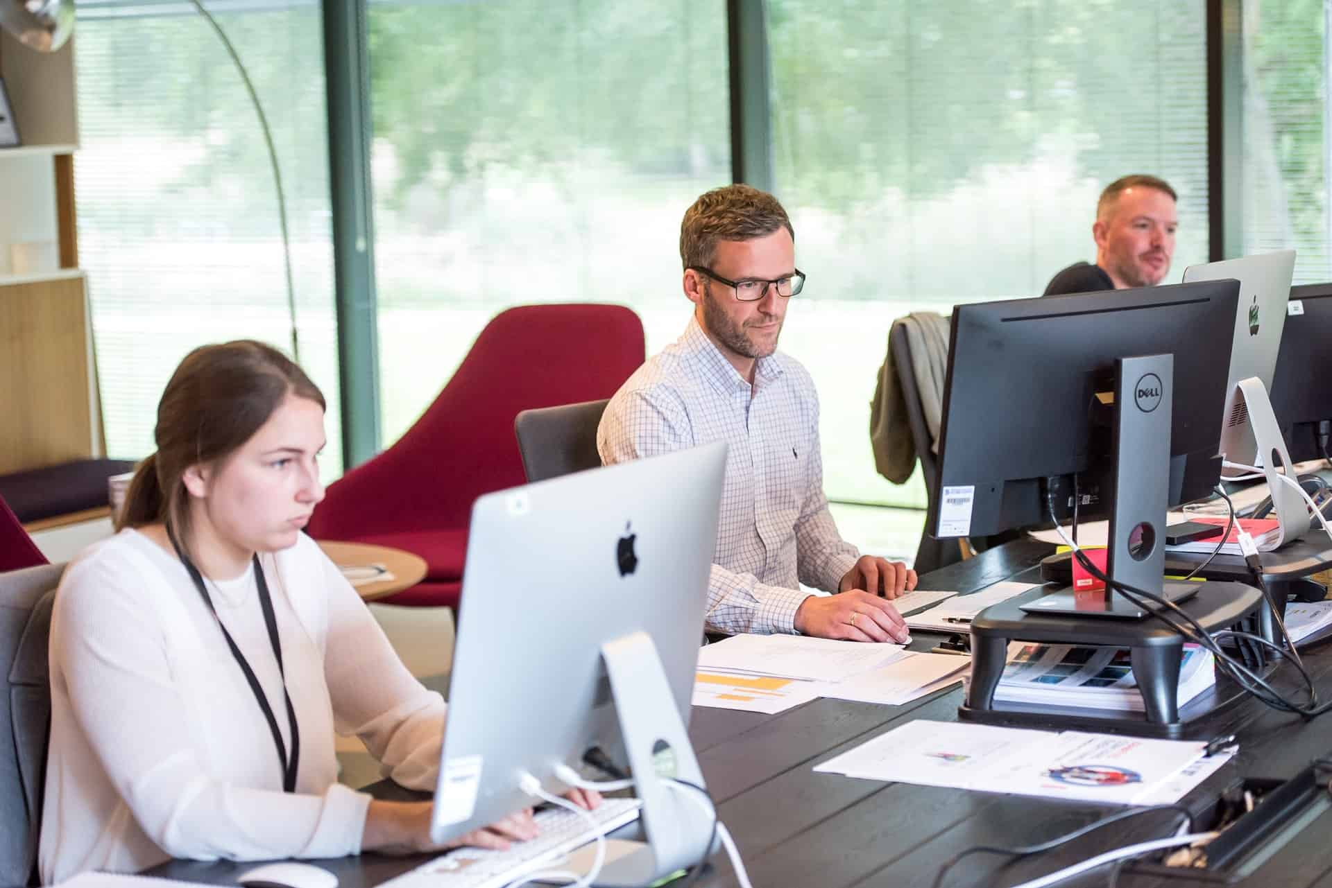 Arbeiter im Büro