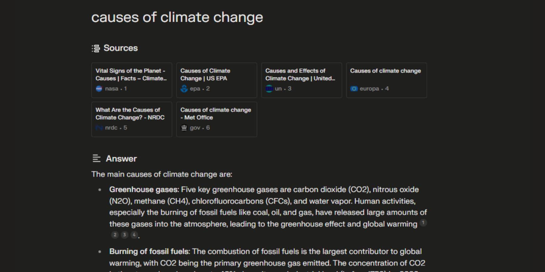 O captură de ecran a Perplexity AI care răspunde cauzelor schimbărilor climatice și incorporează informații din lucrări științifice, articole de știri și site-uri web guvernamentale