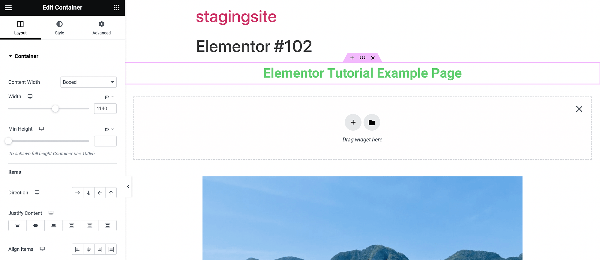 Elementor ページにコンテナを追加します。