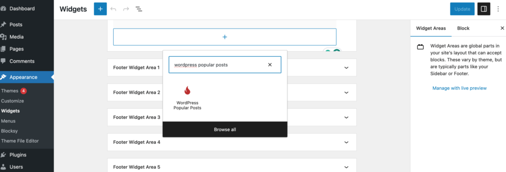 Esta captura de pantalla muestra cómo agregar el bloque de publicaciones populares de WordPress