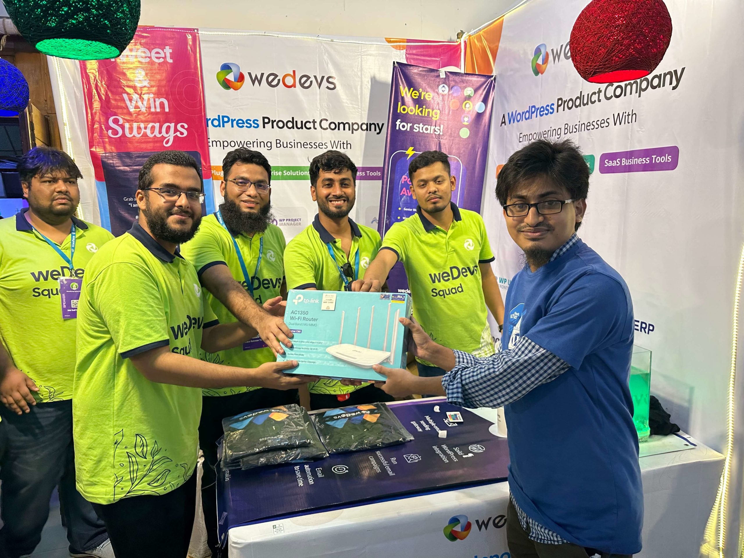 Ini adalah gambar pemenang hadiah di WordCamp sylhet 2023 dari weDevs