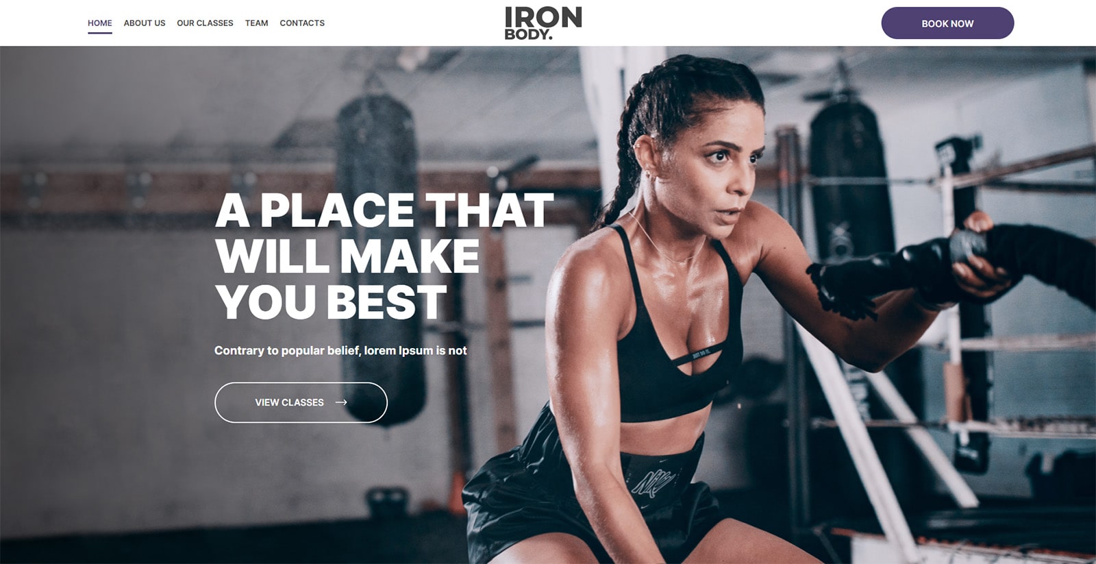 Fotografía de IronBody, un tema de WordPress que ofrece un diseño de sitio web de gimnasio moderno.