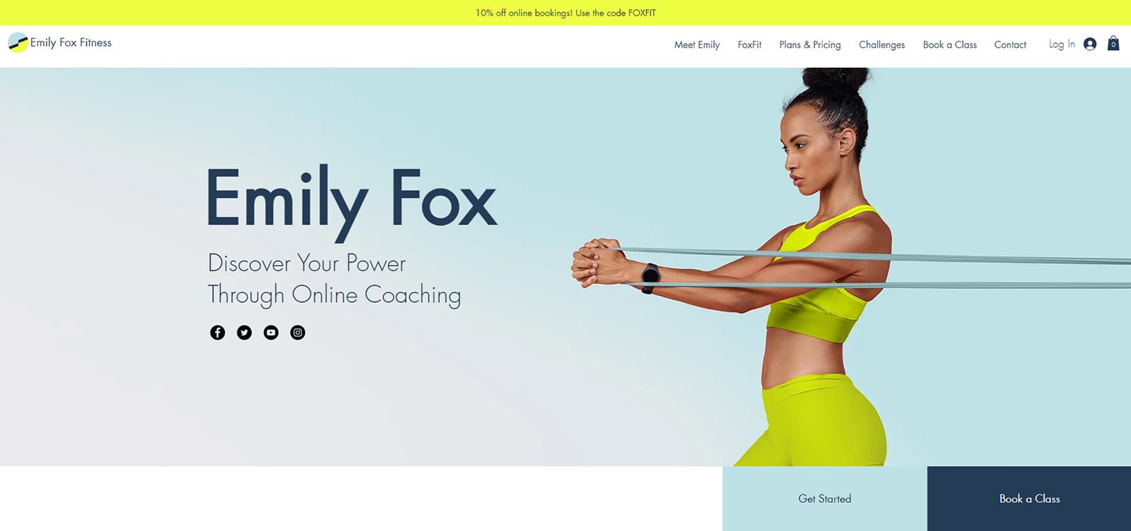 Fotografia de Emily Fox Fitness, um modelo Wix flexível para preparadores físicos individuais.