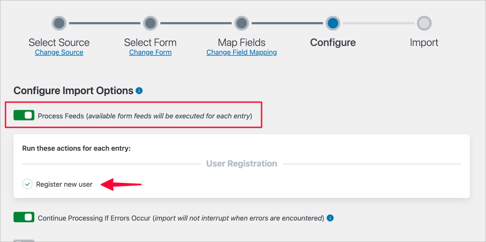 Un interruptor de palanca con la etiqueta 'Process Feeds'; A continuación se muestra un feed titulado "Registrar nuevo usuario".