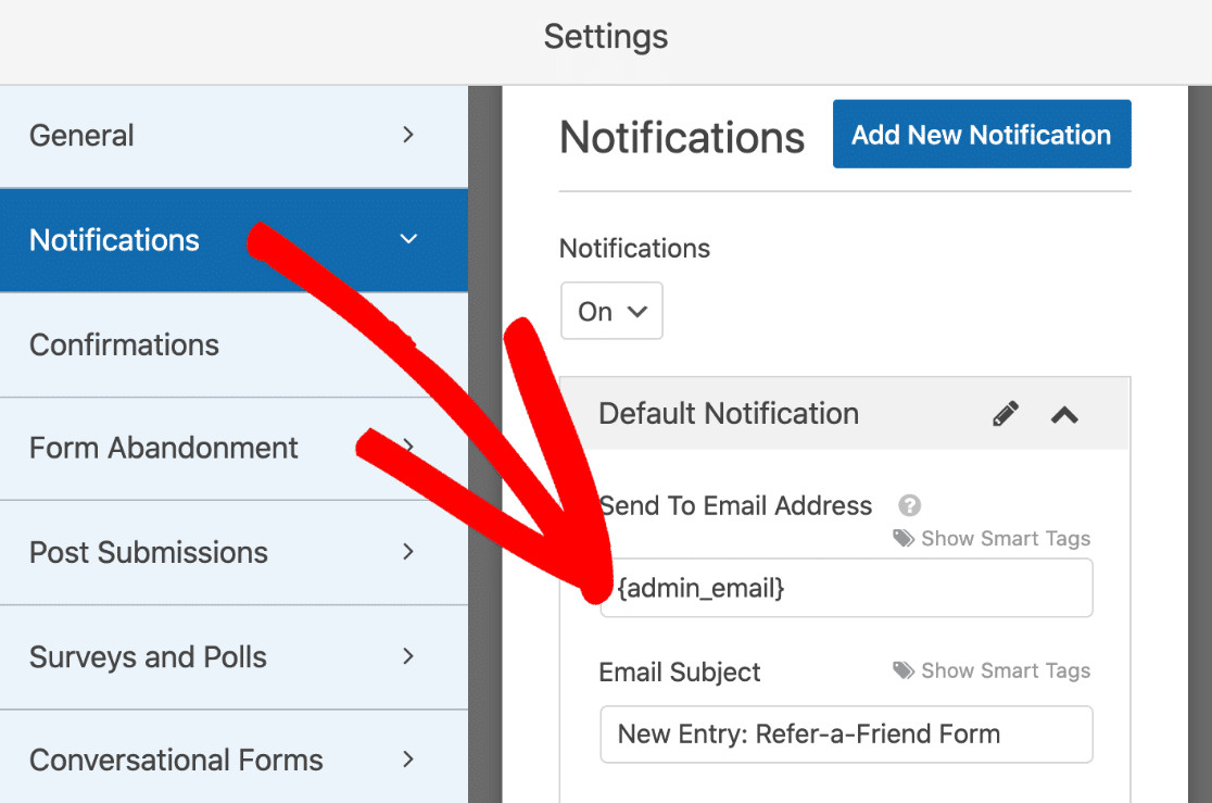 Configuración de notificación del formulario de recomendación a un amigo